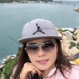 Meet your Posher, Nhung